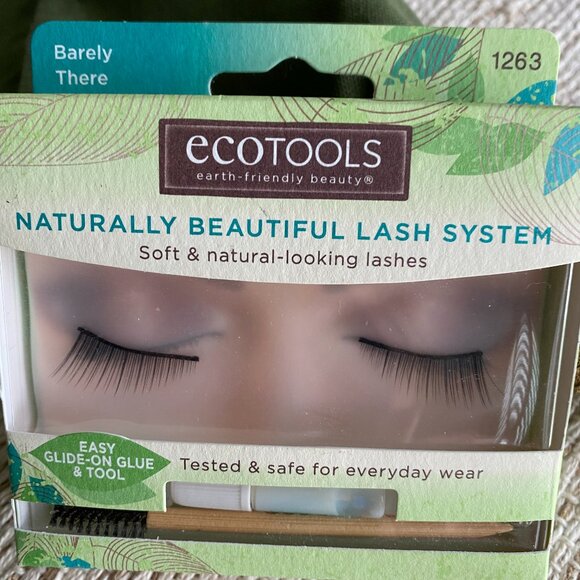 ecotools Other - ECOTOOLS NATURALLY BEAUTIFUL LASH SYSTEM  NEW NEVER OPENED